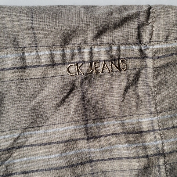 Calvin Klein Jeans Men's Button Down Short Sleeve Shirt Size L - Picture 4 of 10